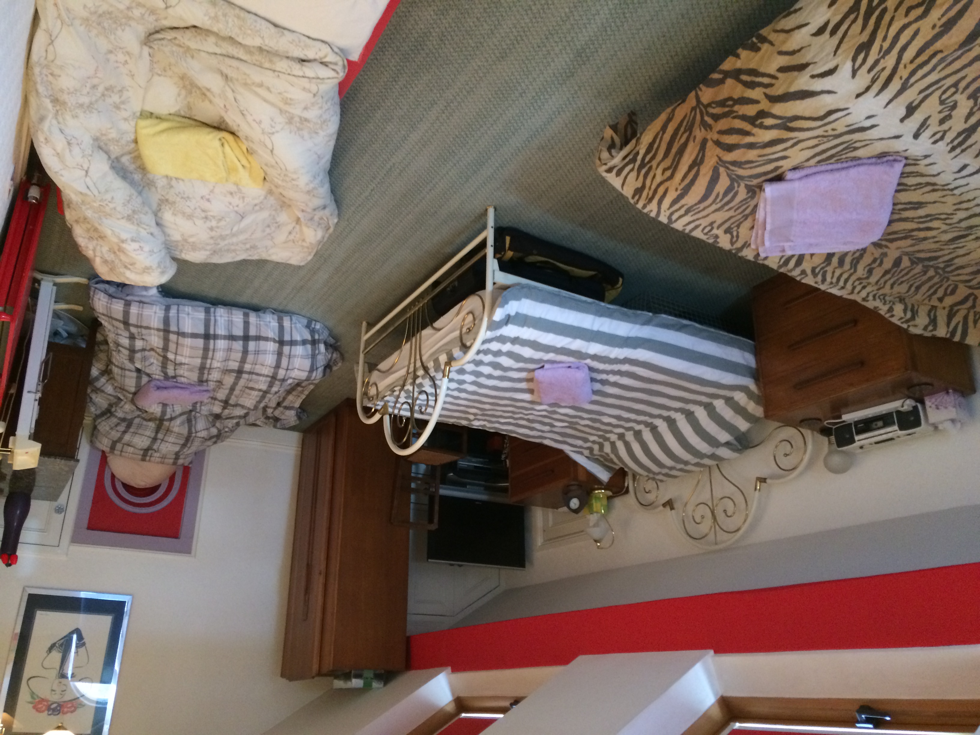 Beds 4